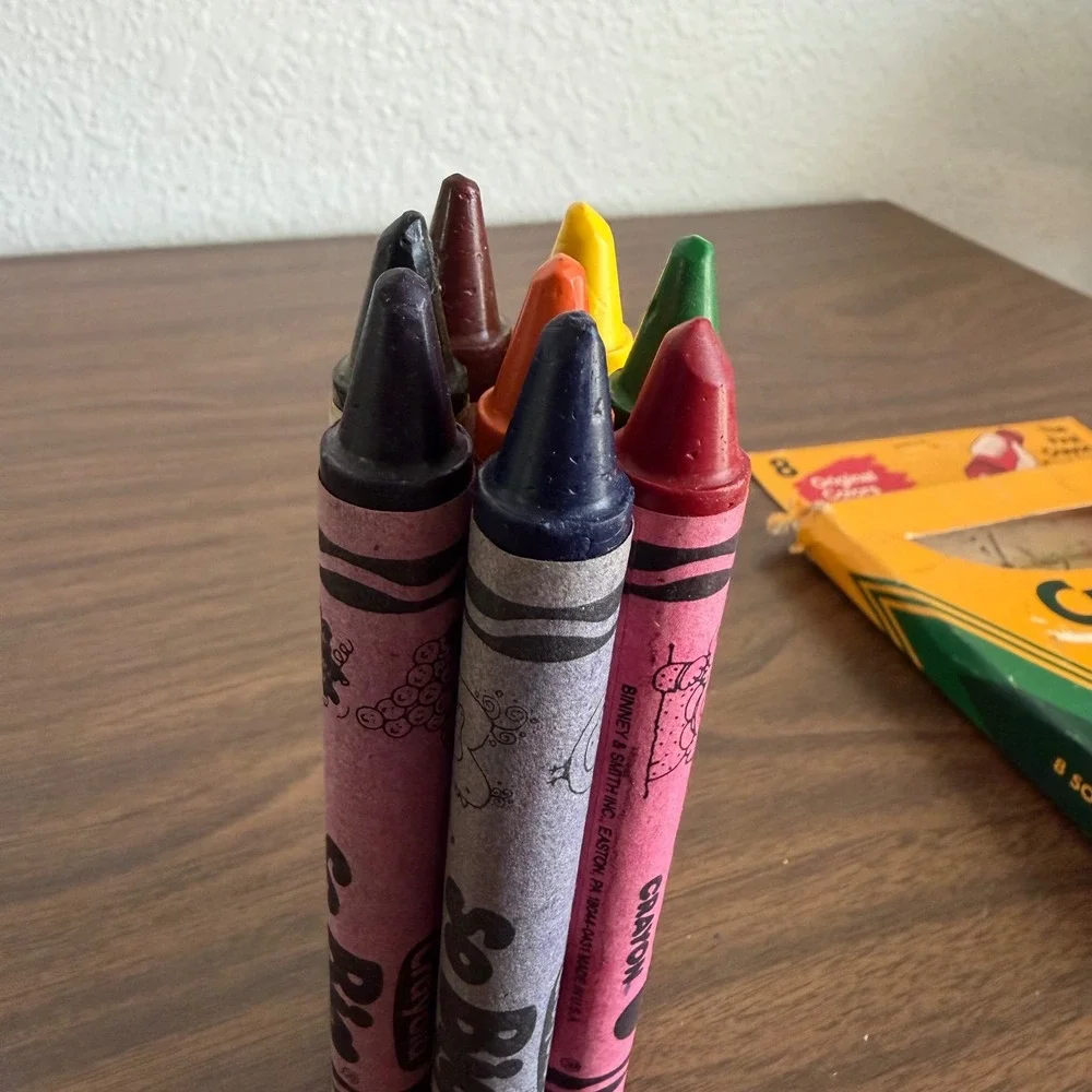 Vintage Crayola So Big Crayons 8 Count Binney & Smith 1988 USA Large Art Set